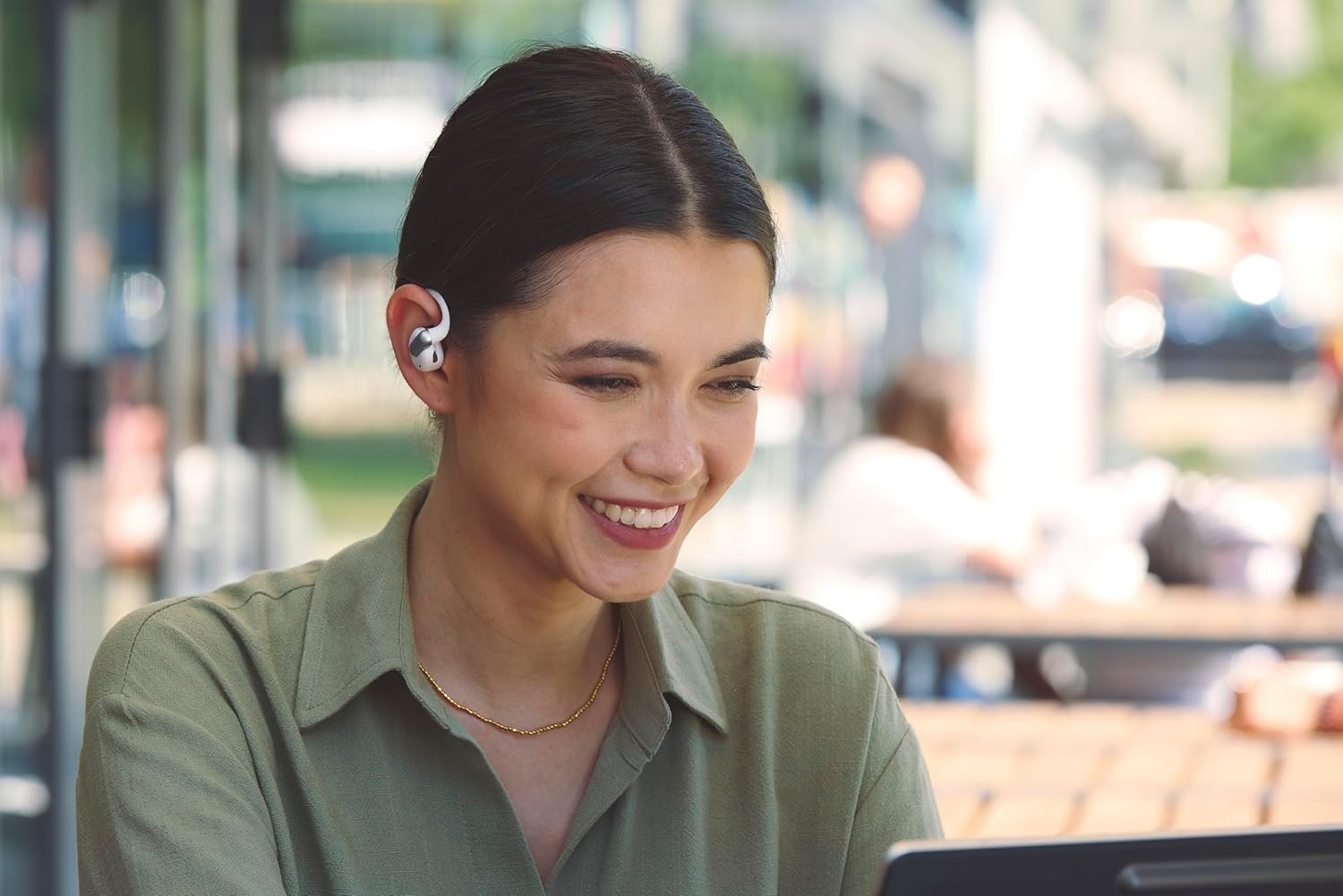 JBL SENSE PRO ワイヤレスイヤホンのレンタル